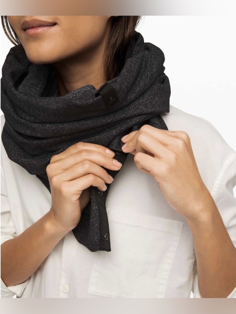 Lululemon Vinyasa Black Gray Herringbone Multi Wear Women’s Infinity Wrap Scarf